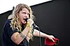 Kate Tempest i aksjon på ein musikkfestial i New York.