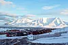 Det norske selskapet Austre Adventsfjord, som sit på retten til å vinna ut kol rett over fjorden frå Longyearbyen, vil selja, men den norske staten har vist lita interesse, motsett kinesiske og russiske selskap.