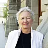 Anne Østgaard er forfattar og gravferdsstalar.