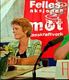 I 1990-åra kjempa Senterpartiet mot gasskraftverk i Noreg. Biletet viser partileiar Anne Enger Lahnstein under eit debattmøte på Kollsnes utanfor Bergen.