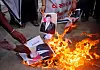 Indiske demonstrantar brenn bilete av Xi Jinping etter at indiske soldatar døydde i kamp mot kinesarar.