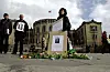 Norskirakarar og norskiranarar protesterer mot æresdrap i Noreg, 30. april 2002, i kjølvatnet av drapet på Anoose Sediq Ghulam i Kristiansund. Den gongen mente demonstrantane at norske styresmaktar var heilt passive i møte med æresrelatert kriminalitet.
