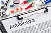 Stadig fleire bakteriar er i ferd med å utvikla motstandskraft mot antibiotikum. Kva er det som skjer?