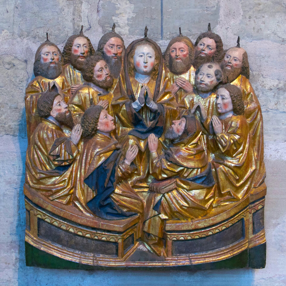 Pinseunderet framstilt på eit seingotisk trealtar (ca. 1470) i domkyrkja i tyske Erfurt. Pinseunderet framstilt på eit seingotisk trealtar (ca. 1470) i domkyrkja i tyske Erfurt.