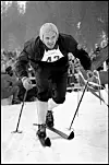 Hallgeir Brenden vinn det olympiske 18-kilometersrennet i Holmenkollen i 1952.