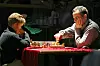 Etter remis i fyrste parti vann Kasparov, den då høgst ranka sjakkspelaren i verda, over 13 år gamle Magnus Carlsen i Reykjavík i 2004.
