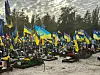 Det vert stadig fleire gravplassar i Ukraina. Her er ein av dei mange gravplassane for falne soldatar frå Kyiv. Alle foto: Svein Gjerdåker