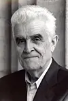René Girard (1923–2015) var professor på Stanford-universitetet. I 2005 vart han vald inn i Académie Francaise.