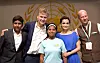 Erik Solheim, leiar for miljøprogrammet til FN, under eit besøk i New Delhi 4. juni. Solheim står saman med (frå venstre) Aditya Mukarji, Rajeshwari Singh, Bollywood-skodespelar Dia Mirza og FN-koordinator Jurij Afanasijev. Rajeshwari Singh hadde gått 1100 kilometer til New Delhi for å skape merksemd kring problemet med plastureining.