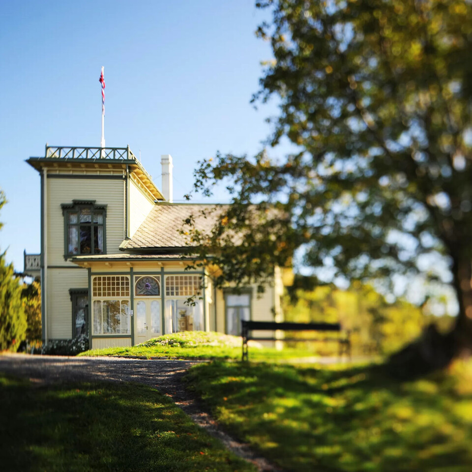 Edvard Griegs villa på Troldhaugen. Komponisten har 175-årsjubileum i år, noko Festspillene ignorerer. Edvard Griegs villa på Troldhaugen. Komponisten har 175-årsjubileum i år, noko Festspillene ignorerer.