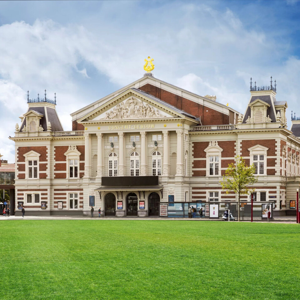 Concertgebouw («konserthuset») i Amsterdam stod ferdig i 1888. Concertgebouw («konserthuset») i Amsterdam stod ferdig i 1888.