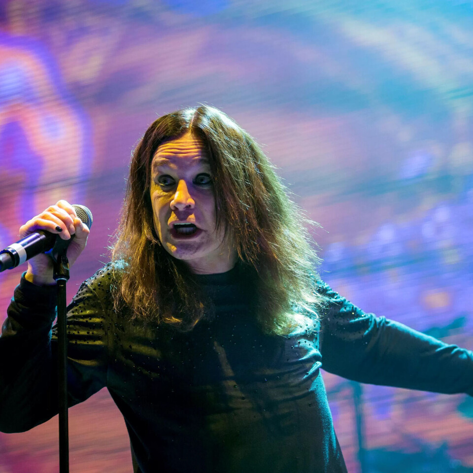 Ozzy til Noreg for siste gongDet Birmingham-fødde rockeikonet Ozzy Osbourne legg neste år ut på den aller siste turneen sin etter fem tiår med over 2500 konsertar. I juni tek han farvel med fansen i Noreg på femårsjubileet til Tons of Rock på Fredriksten f