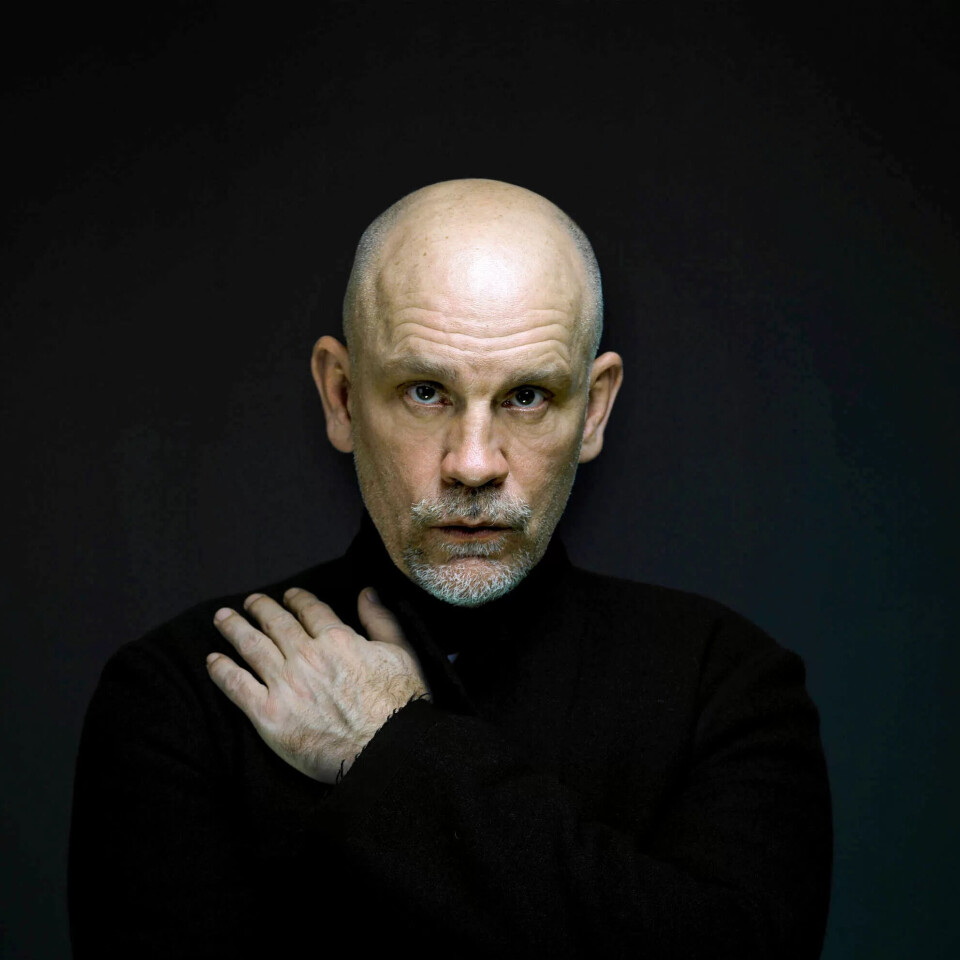 Den amerikanske skodespelaren John Malkovich resiterer frå Goethes skodespel Egmont, som Beethoven sette musikk til i 1809/10. Den amerikanske skodespelaren John Malkovich resiterer frå Goethes skodespel Egmont, som Beethoven sette musikk til i 1809/10.