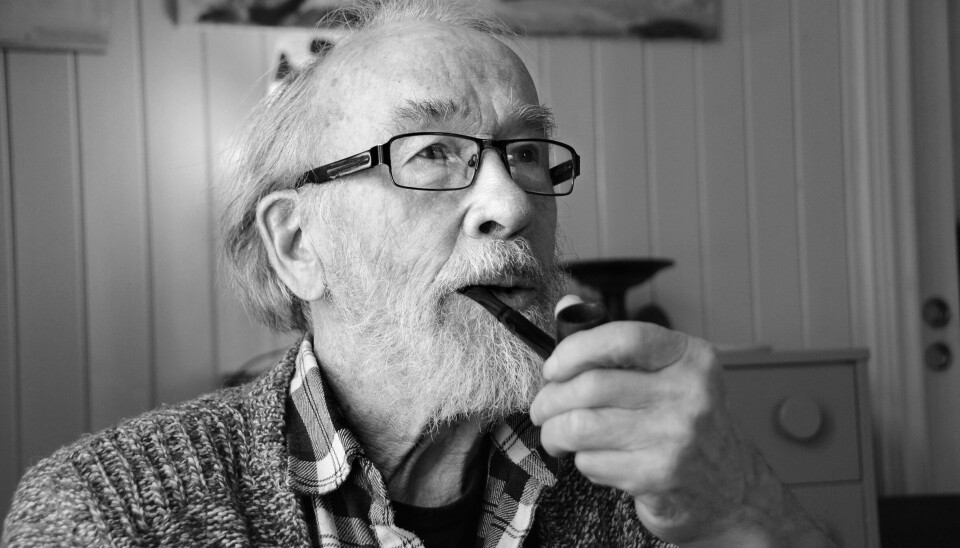 Kjell Snerte – forlagsmann, bladfyk, bonde, lokalhistorikar, mållagsmann og politikar – fotografert i samband med 80-årsdagen. Foto: Line Sandvik