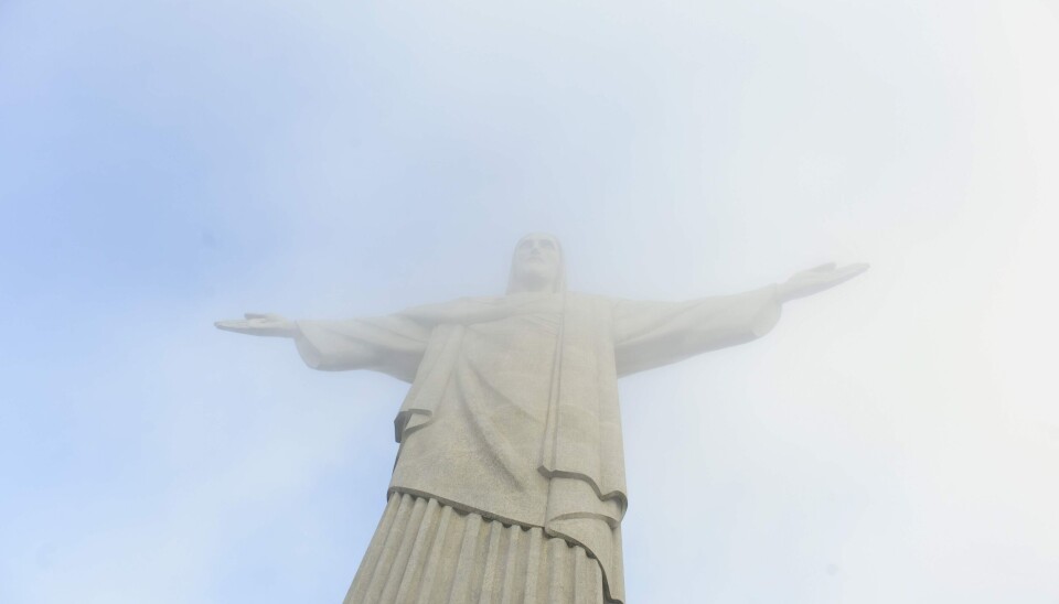 Den nær 40 meter høge Kristus-statuen i Rio de Janeiro i Brasil, avduka i 1931, er eit av verdas underverk. Til dels blei han sett opp som eit motstykke mot “gudløysa” som spreidde seg etter at kyrkja og staten skilde lag.