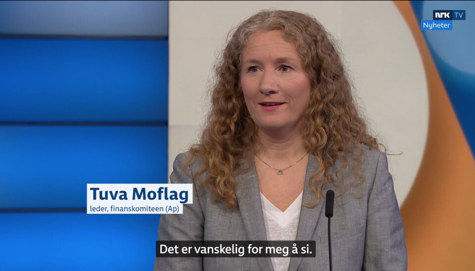 Det var Tuva Moflag som måtte svare på vegner av Arbeidarpartiet i spørsmålet om brutte lovnader. Det var taktisk lurt. På kort sikt.